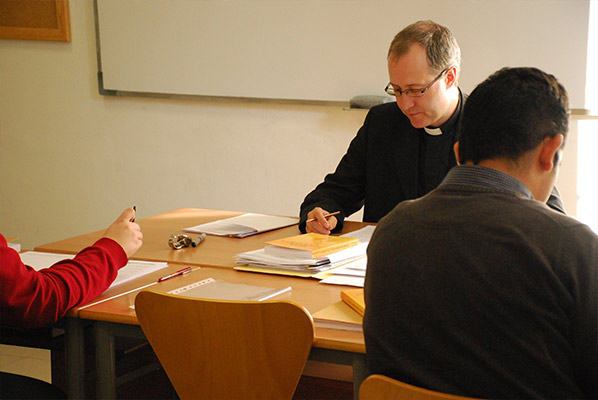 Instituto de Teología Lumen Gentium maestro sacerdote