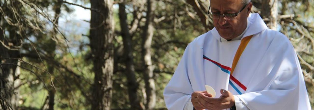Instituto de Teología Lumen Gentium sacerdote